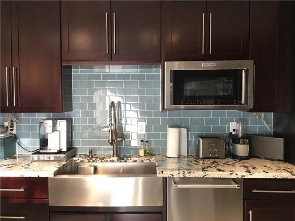 Banyan Lake, 23024 Oxford Pl #D, Boca Raton, Florida 33433, image 3