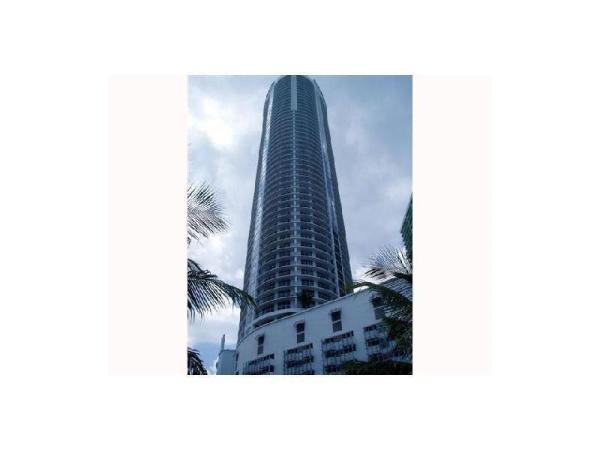 Opera Tower, 1750 N Bayshore Dr #3103, Miami, Florida 33132, image 3