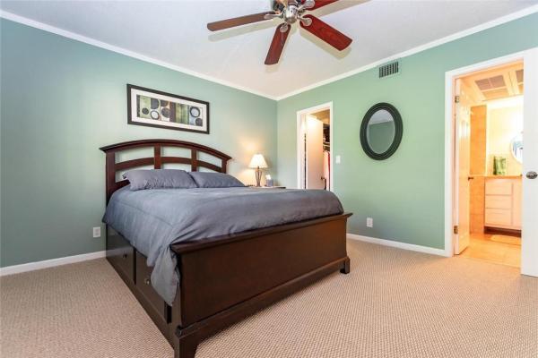 Manor Grove Village, 124 NE 19th Ct #120B, Wilton Manors, Florida 33305, image 3