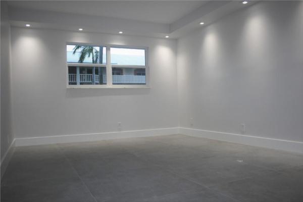 Winston House, 3050 NE 47th Ct #103, Fort Lauderdale, Florida 33308, image 3