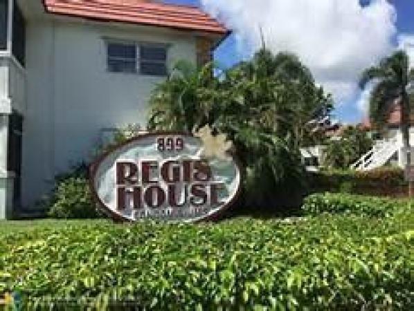Regis House, 899 SE 2nd Ave #102, Deerfield Beach, Florida 33441, image 1