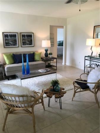 Pine Ridge At Haverhill, 4988 Sable Pine Cir #A2, West Palm Beach, Florida 33417, image 2