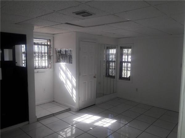 Carol City Gardens, 4121 NW 189th Ter, Miami Gardens, Florida 33055, image 3