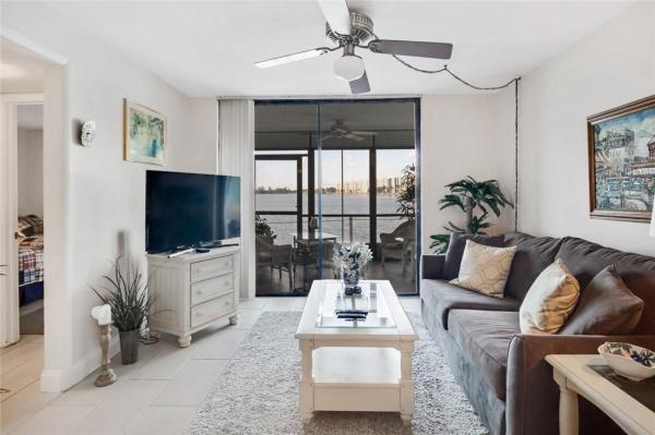 Lake Emerald, 109 Lake Emerald Dr #101, Oakland Park, Florida 33309, image 1