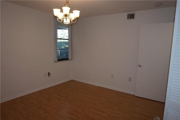 Linton Woods, 1555 S Federal Hwy #106, Delray Beach, Florida 33483, image 1
