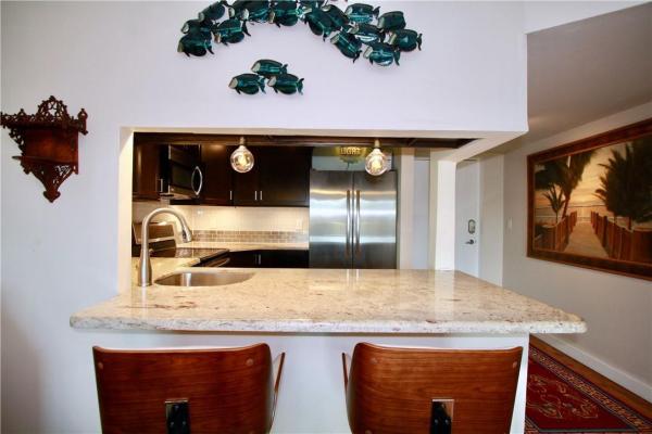 River Manor, 3004 NE 5th Ter #305-C, Wilton Manors, Florida 33334, image 3