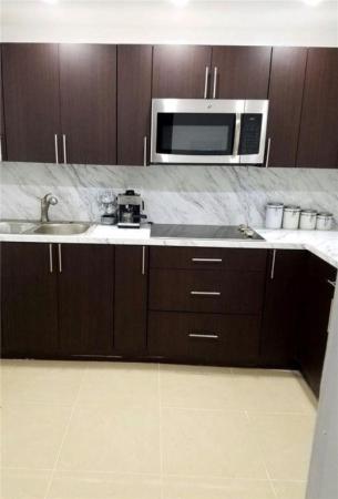 Lakeview South, 5275 NW 10th Ct #203, Plantation, Florida 33313, image 2