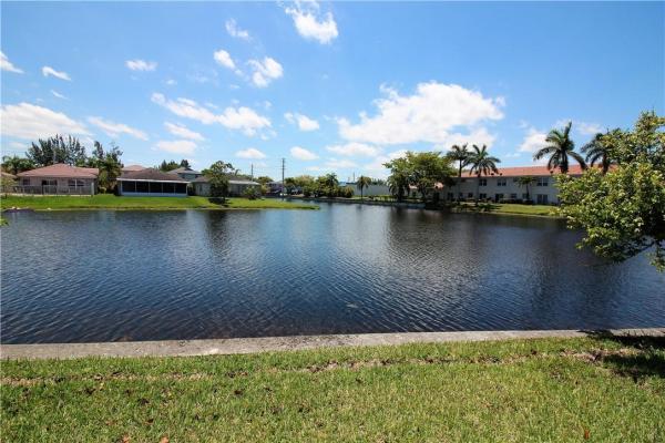 Faircrest 14, 6806 NW 70th St, Tamarac, Florida 33321, image 1