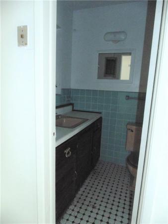 Edgewater Estates, 2101 NE 15th Ave, Wilton Manors, Florida 33305, image 3
