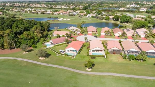 Boca Woods Country Club, 10392 Sunset Bend Dr, Boca Raton, Florida 33428, image 1