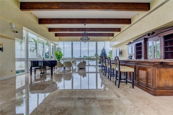 Hamptons West, 20281 E Country Club Dr #705, Aventura, Florida 33180, image 1