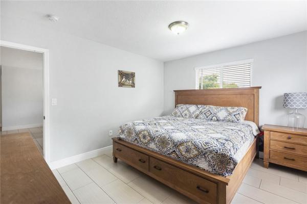 Boulevard Heights, 820 N 72nd Ave, Hollywood, Florida 33024, image 1