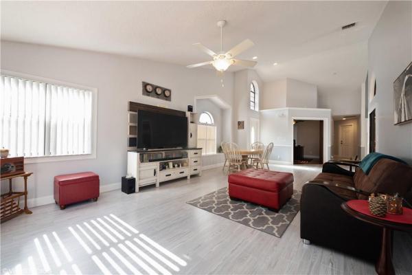 Brighton Lakes, 4827 Brighton Lakes Blvd, Boynton Beach, Florida 33436, image 2