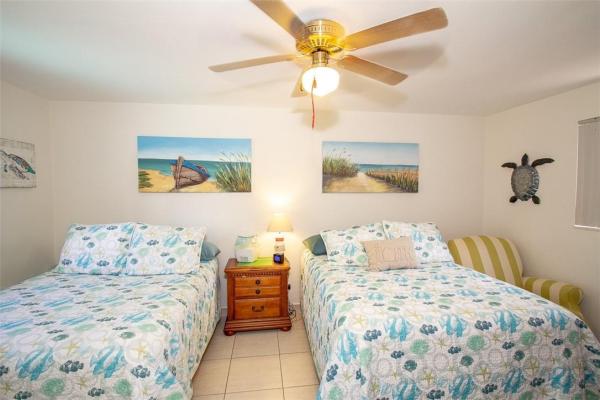 Valencia At Wilton Manors, 924 NE 23rd Dr #1-2, Wilton Manors, Florida 33305, image 2