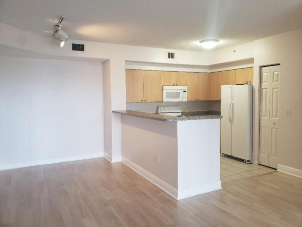 St Andrews At Nob Hill, 7920 N Nob Hill Rd #104, Tamarac, Florida 33321, image 1