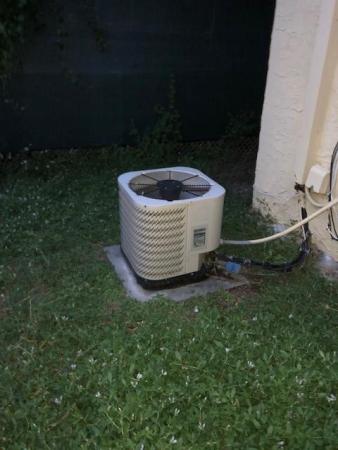 Lakeview Ridge, 964 W Lakewood Rd, West Palm Beach, Florida 33405, image 1