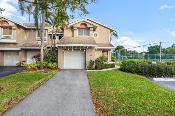 Discovery Pointe, 1856 Discovery Dr, Deerfield Beach, Florida 33442, image 3