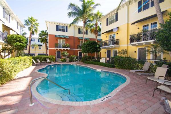 Belle Isle, 2273 NE 9th Ave, Wilton Manors, Florida 33305, image 2
