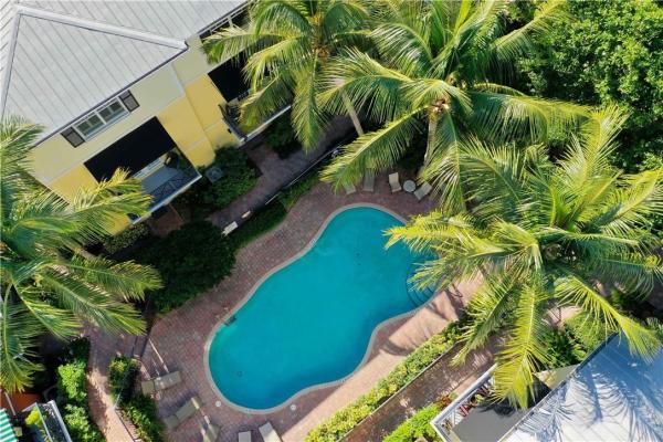 Belle Isle, 2273 NE 9th Ave, Wilton Manors, Florida 33305, image 3