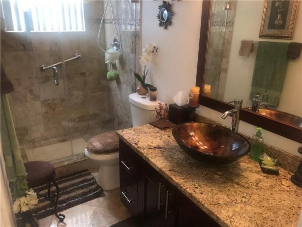 Lucaya Village, 2303 Lucaya Ln #A3, Coconut Creek, Florida 33066, image 1