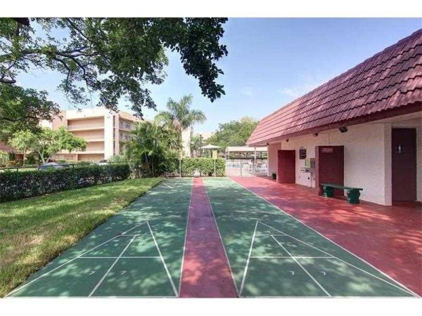 Sunrise Lakes 4, 2603 NW 103rd Ave #204, Sunrise, Florida 33322, image 1