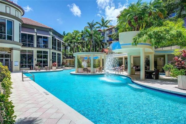 Wilton Station, 2631 NE 14th Ave #316, Wilton Manors, Florida 33334, image 2