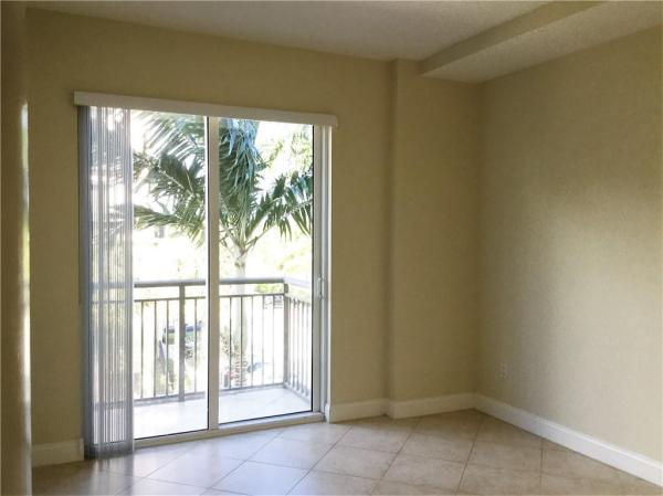 Wilton Station, 2631 NE 14th Ave #316, Wilton Manors, Florida 33334, image 1