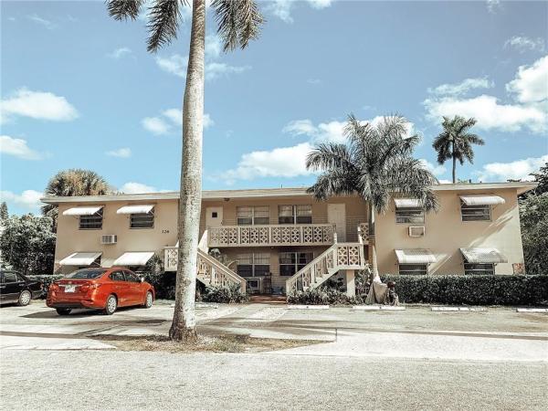 Buffalo Heights, 126 Cleveland St #3, Lake Worth, Florida 33461, image 1