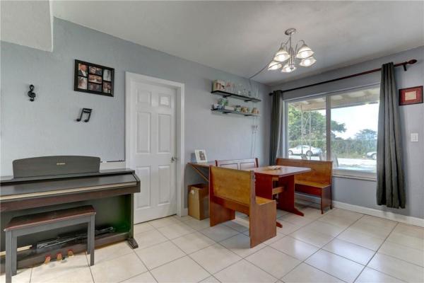 Hollywood Suburbs, 6320 Mckinley St, Hollywood, Florida 33024, image 3