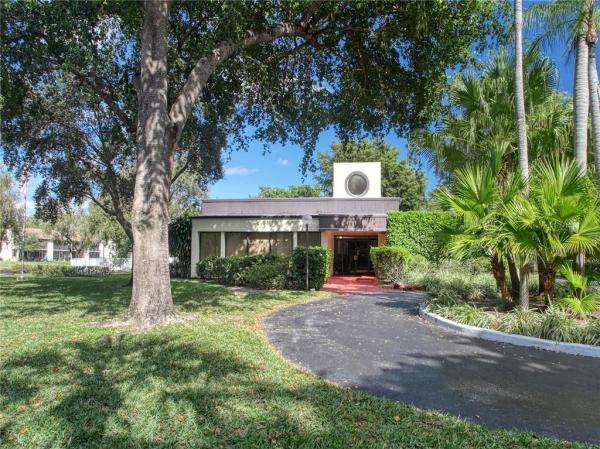 Meadowridge East, 1913 SW 15th St #16, Deerfield Beach, Florida 33442, image 2