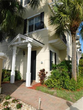 3837 NW 5th Ter, Boca Raton, Florida 33431, image 1