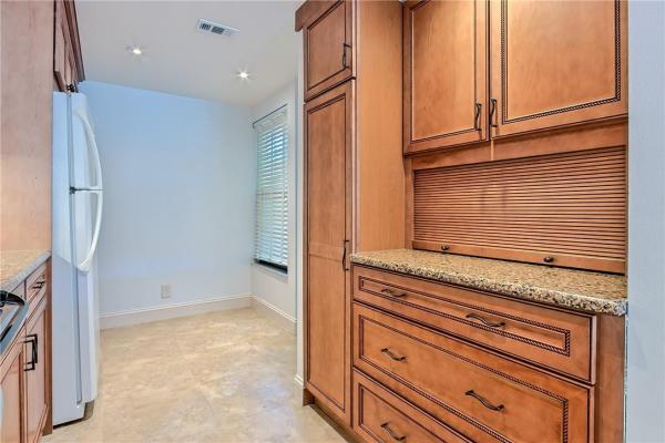 Boca Bayou, 10 Royal Palm Way #3050, Boca Raton, Florida 33432, image 3