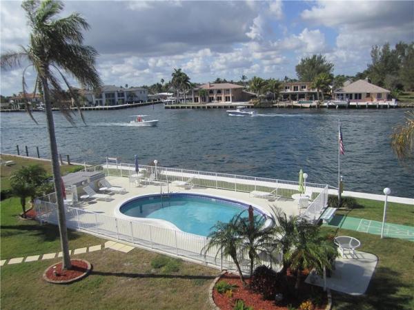 Fairbanks Court, 1001 N Riverside Dr #301, Pompano Beach, Florida 33062, image 1