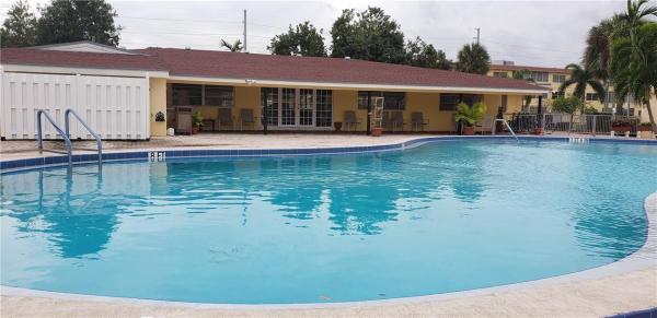 Biscayne Lake Gardens, 2825 NE 201st Ter #M225, Aventura, Florida 33180, image 1