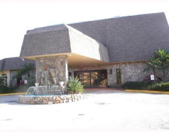 Villas At Carriage Hills, 250 Gate Rd, Hollywood, Florida 33024, image 2