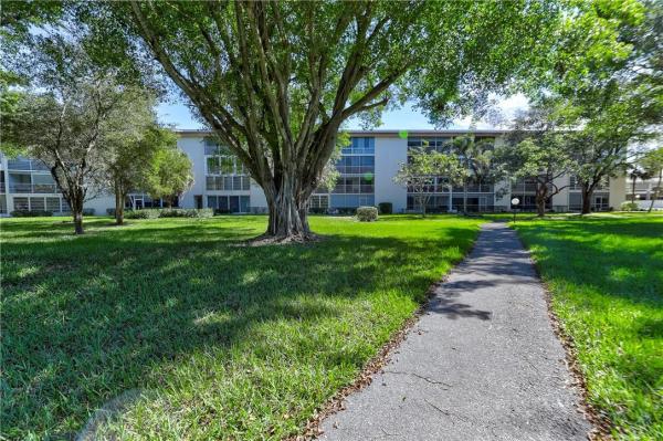 Antigua Village, 2403 Antigua Cir #G4, Coconut Creek, Florida 33066, image 1