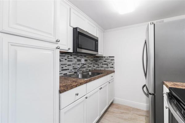 Orchard Lake Townhouses, 2203 NW 55th Ter, Lauderhill, Florida 33313, image 1