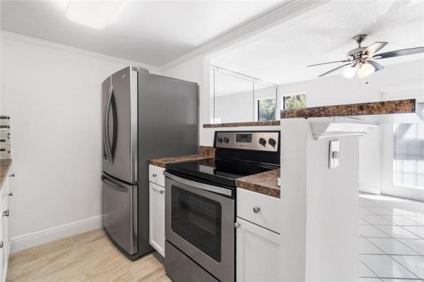 Orchard Lake Townhouses, 2203 NW 55th Ter, Lauderhill, Florida 33313, image 2