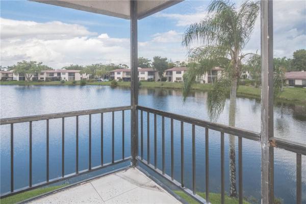 The Vistas Of Boca Lago, 21290 Juego Cir, Boca Raton, Florida 33433, image 2