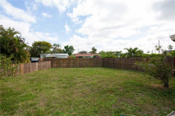 North Andrews Terrace, 1 NE 51st Ct, Oakland Park, Florida 33334, image 1