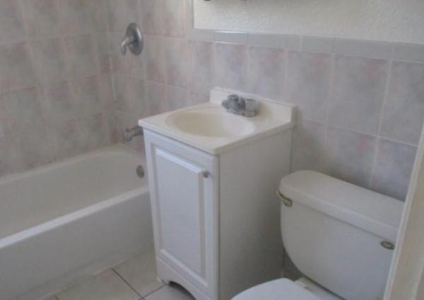 Irons Manor, 805 NE 134th St, North Miami, Florida 33161, image 3