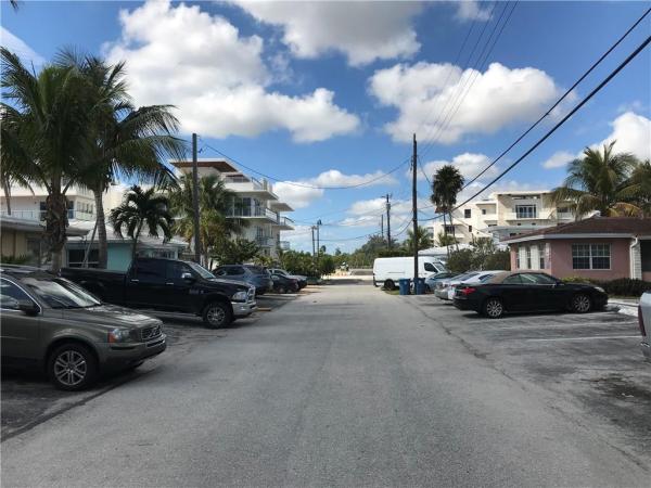 Hollywood Central Beach, 334 Walnut St, Hollywood, Florida 33019, image 1