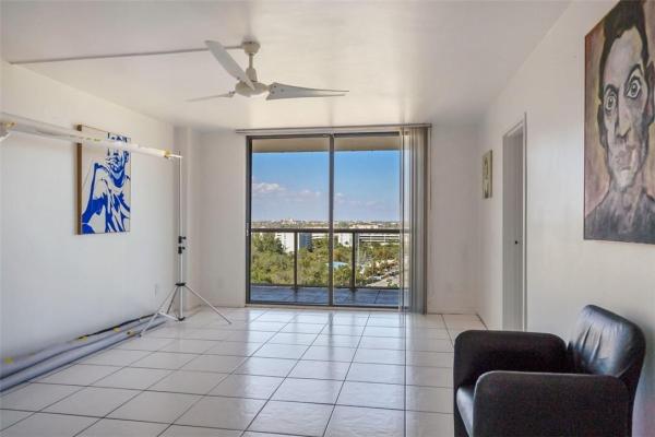 Sailboat Cay, 13499 Biscayne Blvd #1613, North Miami, Florida 33181, image 1