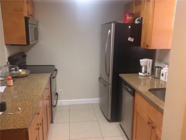 Addison Pointe, 6331 La Costa Dr #C, Boca Raton, Florida 33433, image 2