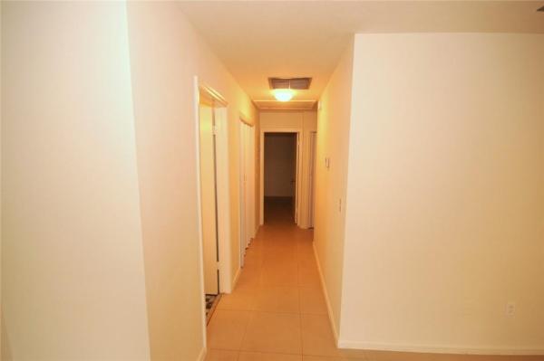 Croton Gardens, 1009 S L St, Lake Worth Beach, Florida 33460, image 1