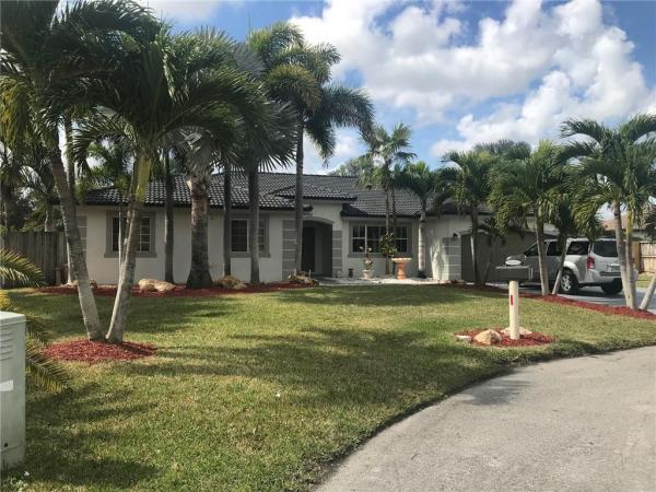 Oak South Estates, 21136 SW 129th Pl, South Miami Heights, Florida 33177, image 2