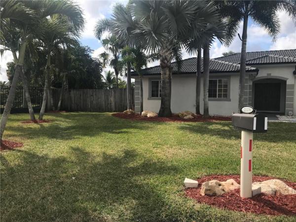 Oak South Estates, 21136 SW 129th Pl, South Miami Heights, Florida 33177, image 3