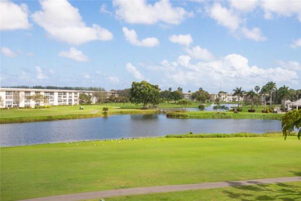 Victoria Village, 2802 Victoria Way #D4, Coconut Creek, Florida 33066, image 1
