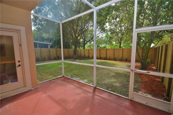 Embassy Trace, 10842 Limeberry Dr, Cooper City, Florida 33026, image 2