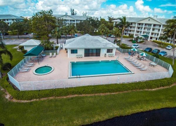 Whitehall At Camino Real, 6037 Balboa Cir #305, Boca Raton, Florida 33433, image 3